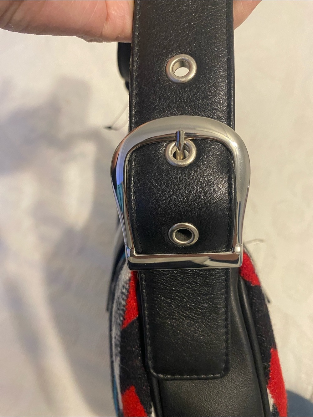 Pendleton Aztec Shoulder Bag in Black, Red & Blue, new no tags - Picture 3 of 11
